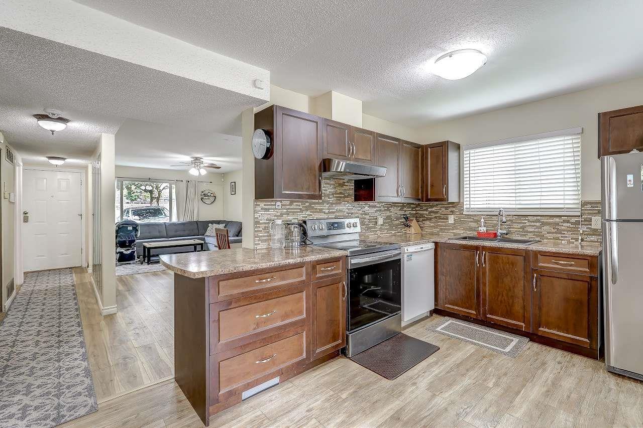 6928 134 Street, Surrey, British Columbia  V3W 4S9 - Photo 8 - R3075006