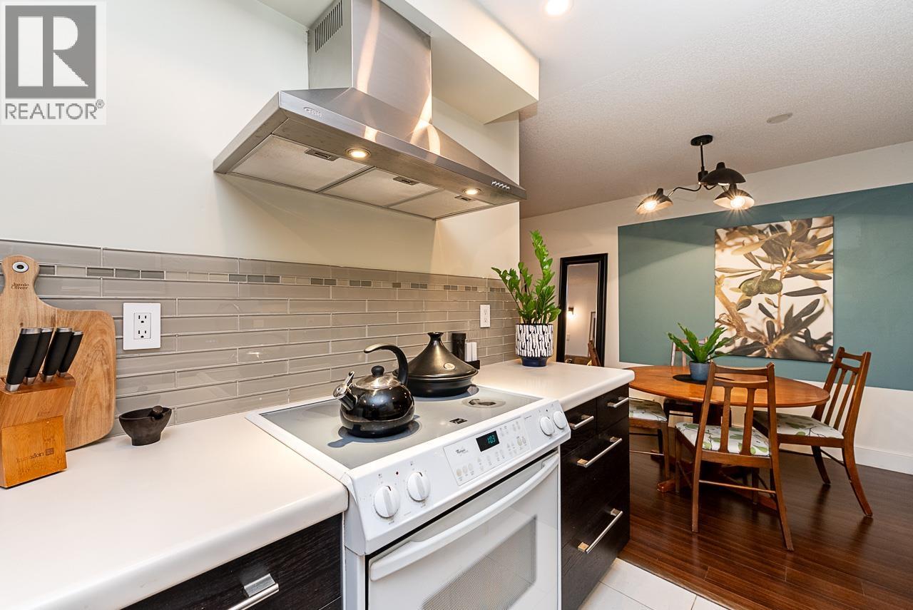 222 9101 Horne Street, Burnaby, British Columbia  V3N 4M3 - Photo 7 - R3075043