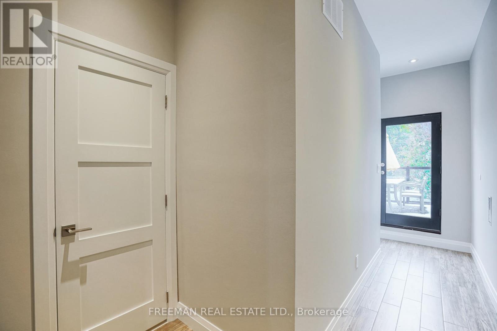 2 - 50 Russell Street, Toronto, Ontario  M5S 1B7 - Photo 12 - C12651928