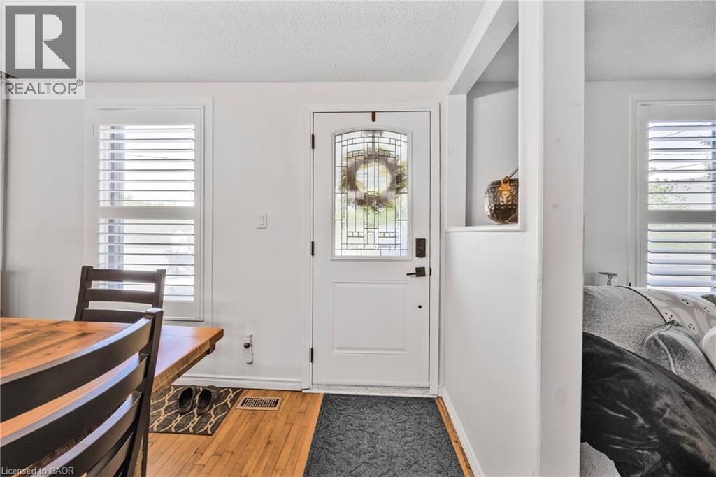 83 Orkney Street W, Caledonia, Ontario  N3W 1B1 - Photo 6 - 40769281