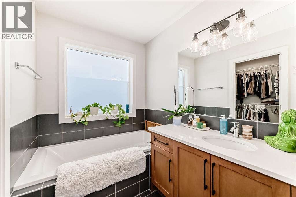 280 Precedence View, Cochrane, Alberta  T4C 3B4 - Photo 27 - A2275368