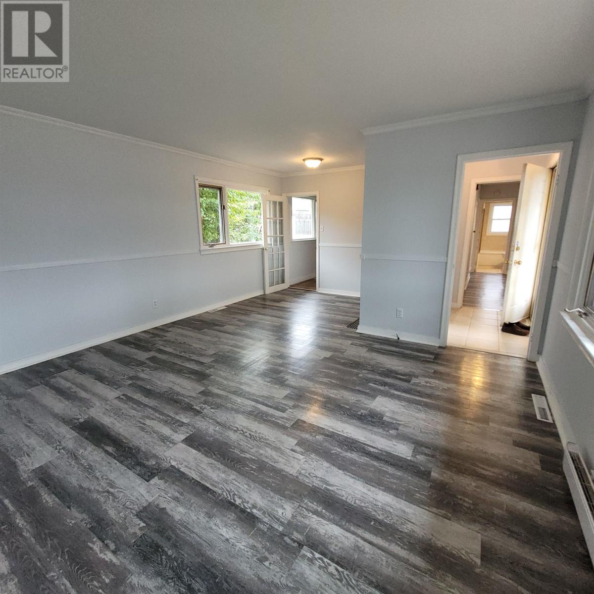 22 & 24 Mona Dr, Manitouwadge, Ontario  P0T 2C0 - Photo 6 - TB252830