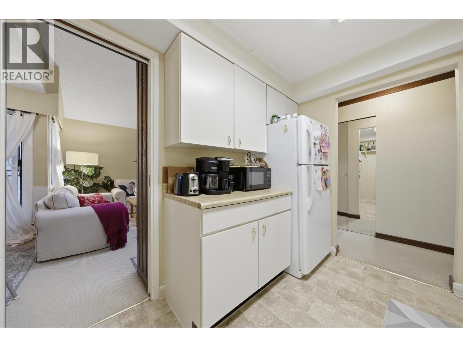 403 1340 Duchess Avenue, West Vancouver, British Columbia  V7T 1H6 - Photo 10 - R3075051