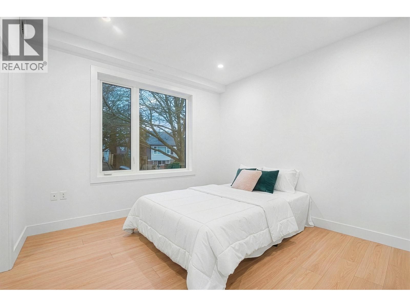 2 5554 Culloden Street, Vancouver, British Columbia  V5W 3R8 - Photo 15 - R3075056