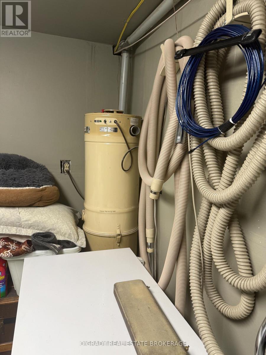 4472 Lords Mills Road, Augusta, Ontario  K0E 1T0 - Photo 24 - X12652276