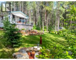 6996 95 Highway, kingsgate, British Columbia