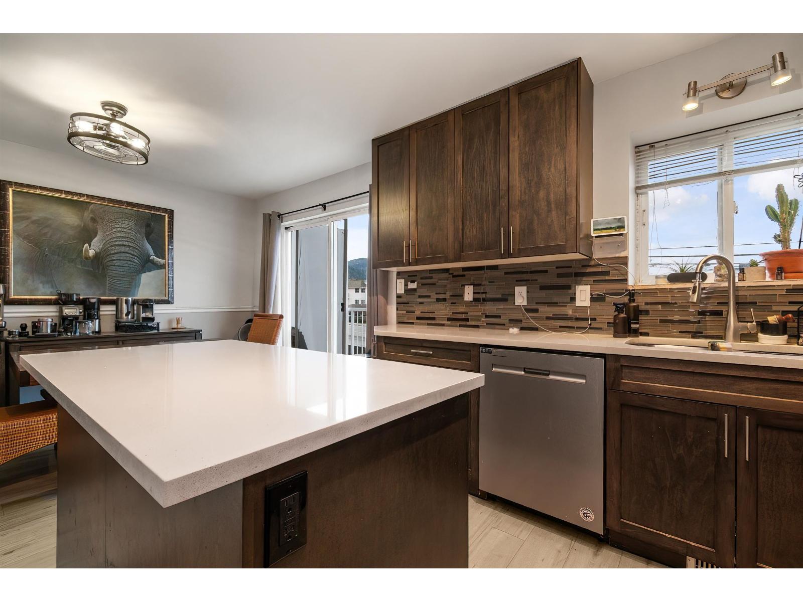 1 5950 Vedder Road, Vedder Crossing, Chilliwack, British Columbia  V2R 3P2 - Photo 8 - R3075030