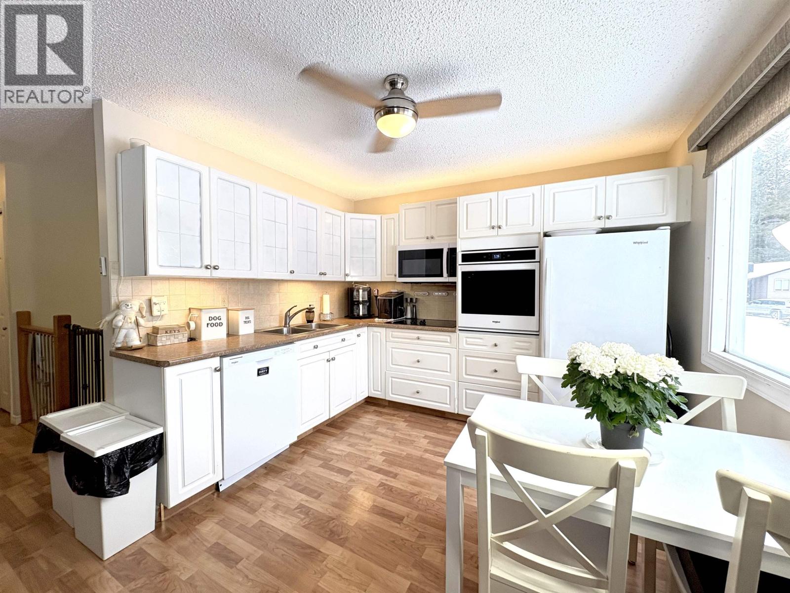 8069 Rochester Crescent, Prince George, British Columbia  V2N 3W9 - Photo 2 - R3075024