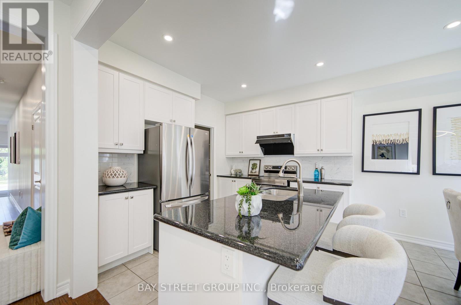 87 Mccague Avenue, Richmond Hill, Ontario  L4S 0M2 - Photo 18 - N12652296