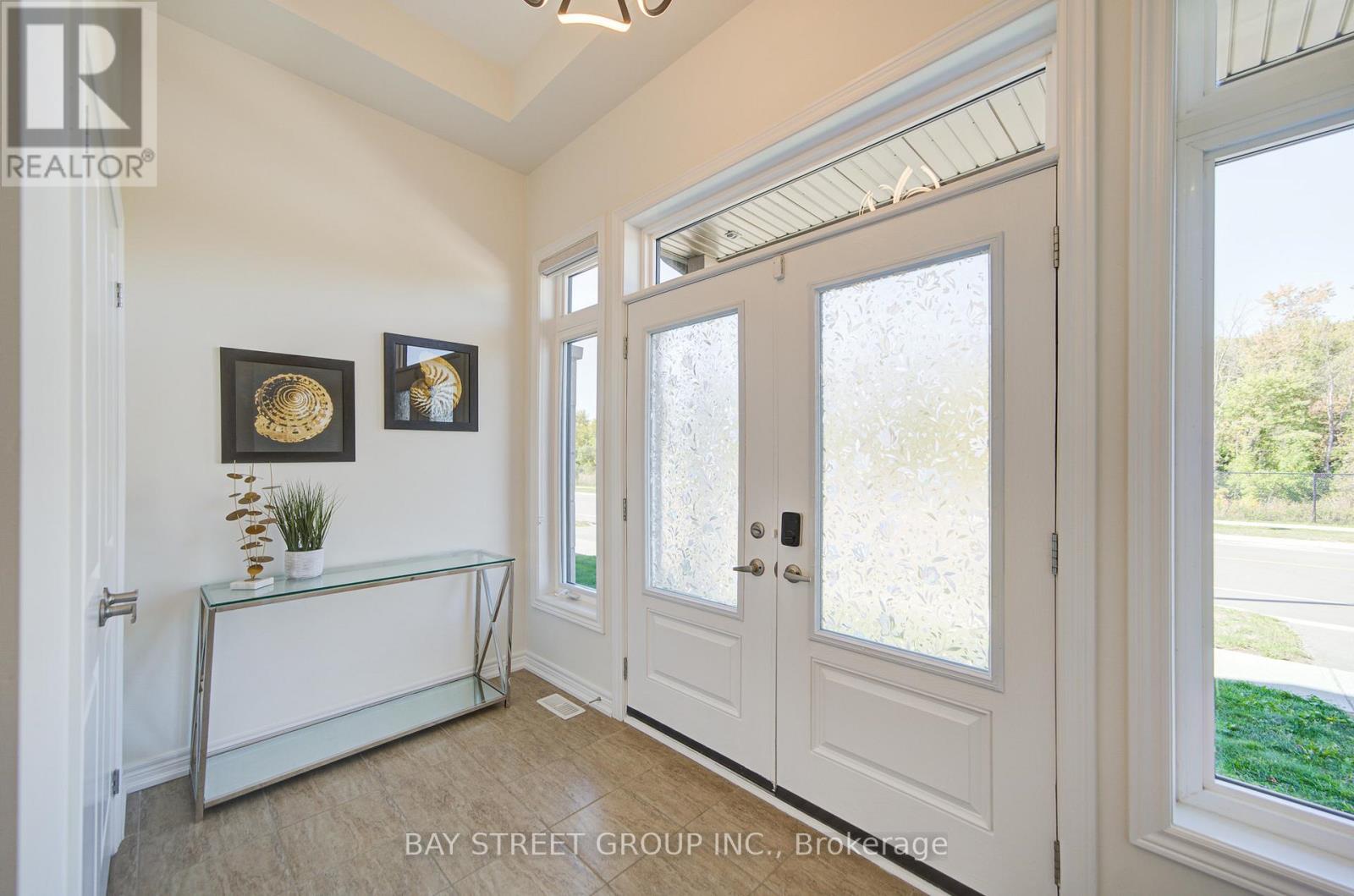 87 Mccague Avenue, Richmond Hill, Ontario  L4S 0M2 - Photo 5 - N12652296