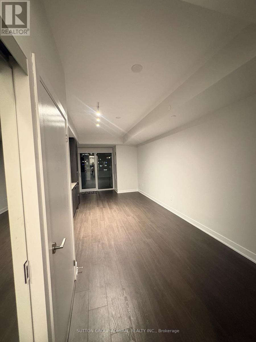 3005 - 430 Square One Drive, Mississauga, Ontario  L5B 0L6 - Photo 4 - W12652306