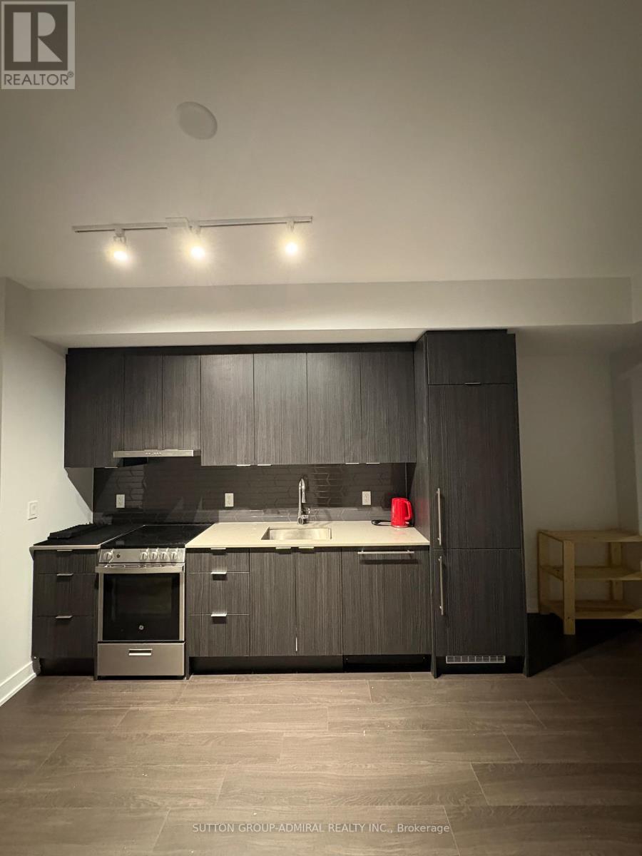 3005 - 430 Square One Drive, Mississauga, Ontario  L5B 0L6 - Photo 5 - W12652306