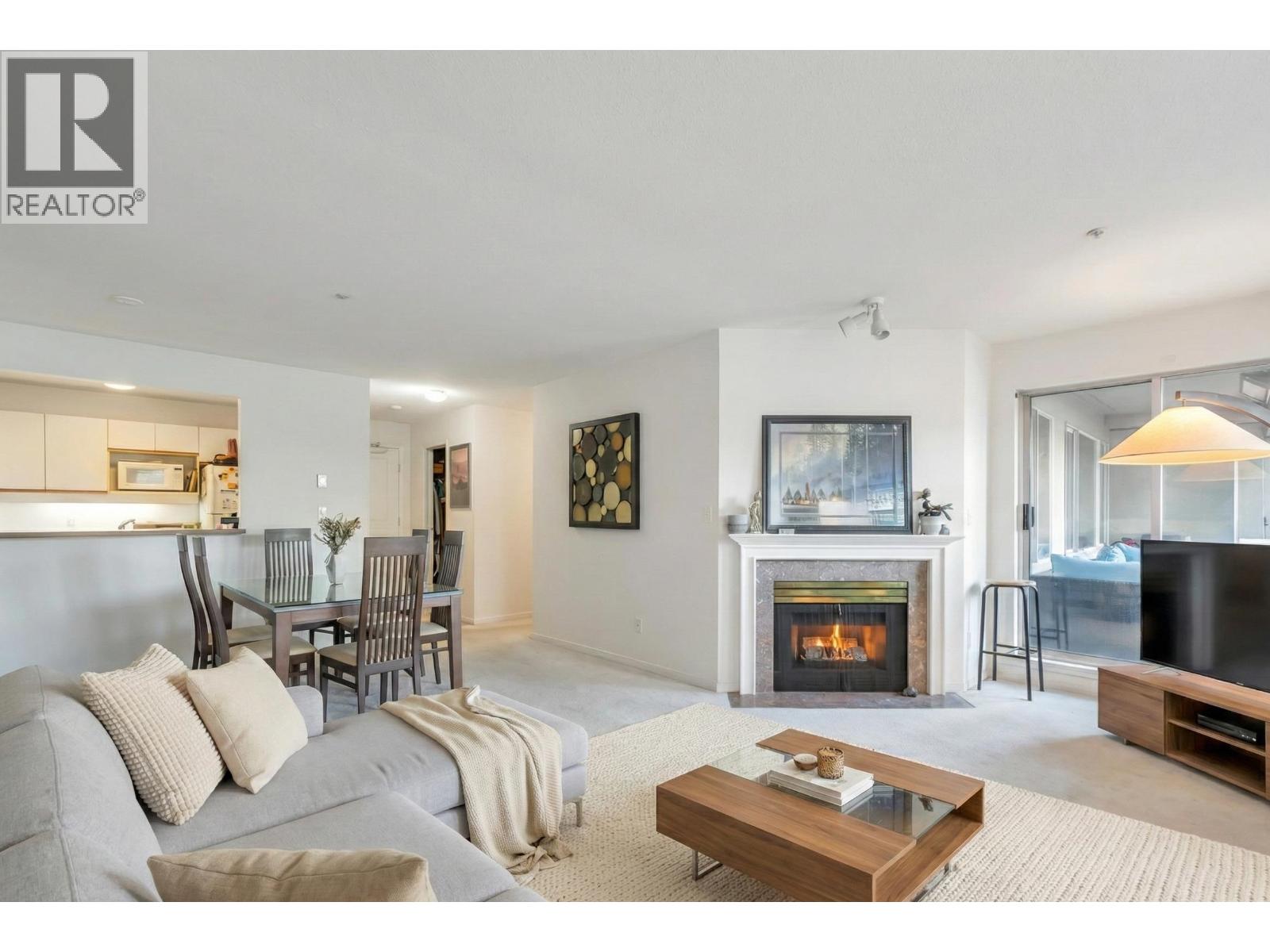 202 525 WHEELHOUSE SQUARE, Vancouver, British Columbia