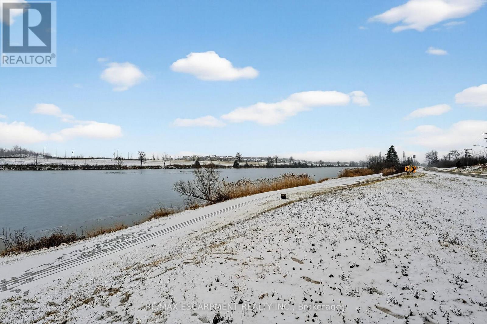 260 Colborne Street, Welland, Ontario  L3B 3P1 - Photo 5 - X12652292