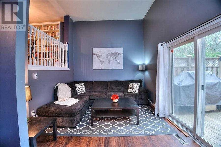 17 - 51 Paulander Drive, Kitchener, Ontario  N5M 5E5 - Photo 6 - X12652304