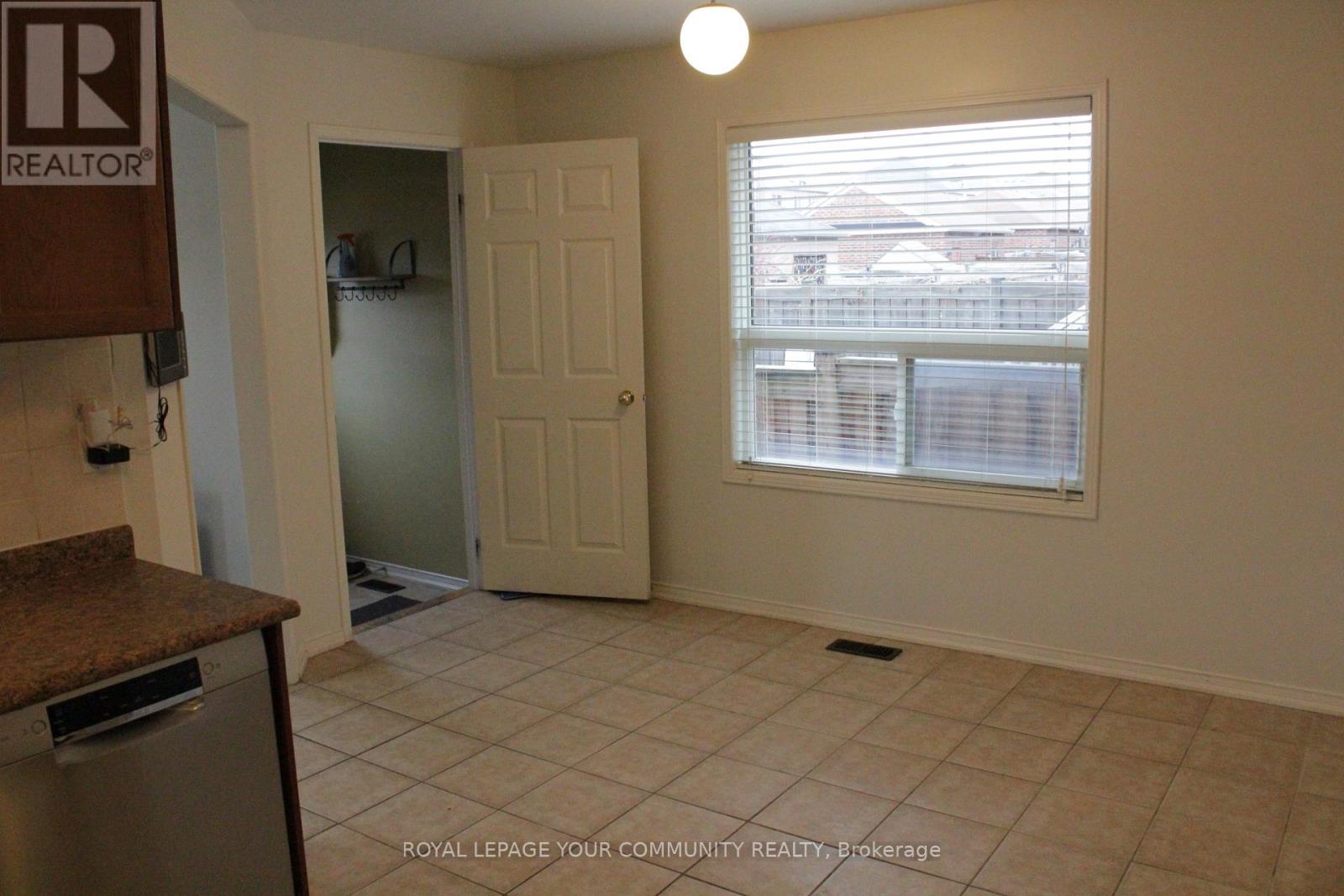 11894 Tenth Line, Whitchurch-Stouffville, Ontario  L4A 0N1 - Photo 5 - N12652046