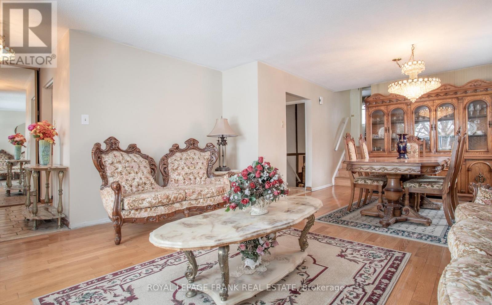 1273 Belair Crescent, Oshawa, Ontario  L1K 1G9 - Photo 3 - E12652370