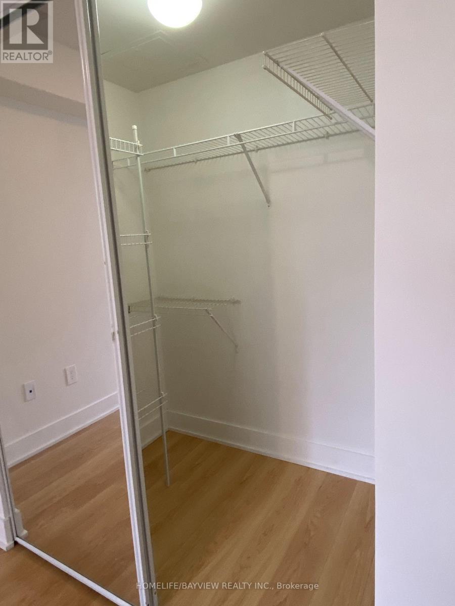 1613 - 20 Blue Jays Way, Toronto, Ontario  M5V 3W6 - Photo 9 - C12591498