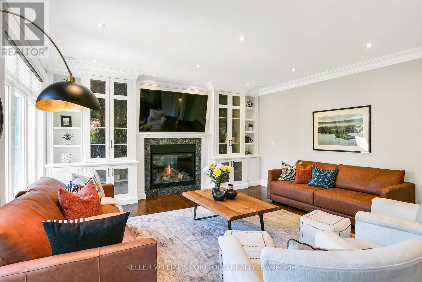 7 Maydolph Road, Toronto, Ontario  M9B 1V5 - Photo 12 - W12427276