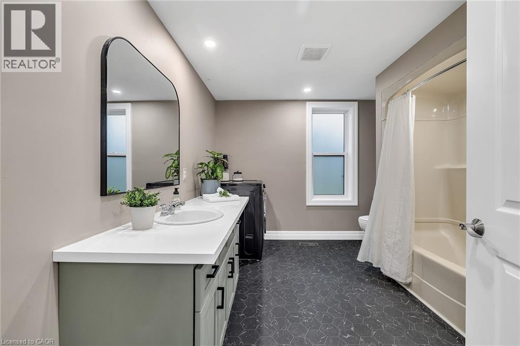 272 Princess Street, Huron East, Ontario  N0G 1H0 - Photo 17 - 40776087