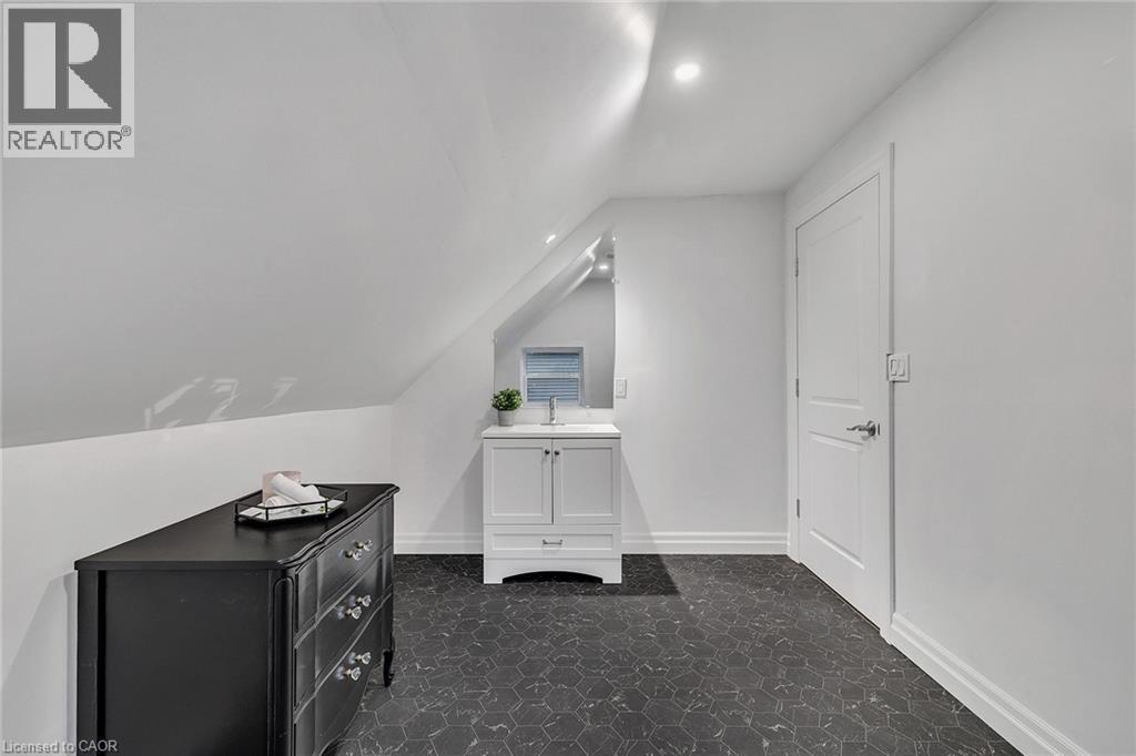 272 Princess Street, Huron East, Ontario  N0G 1H0 - Photo 23 - 40776087