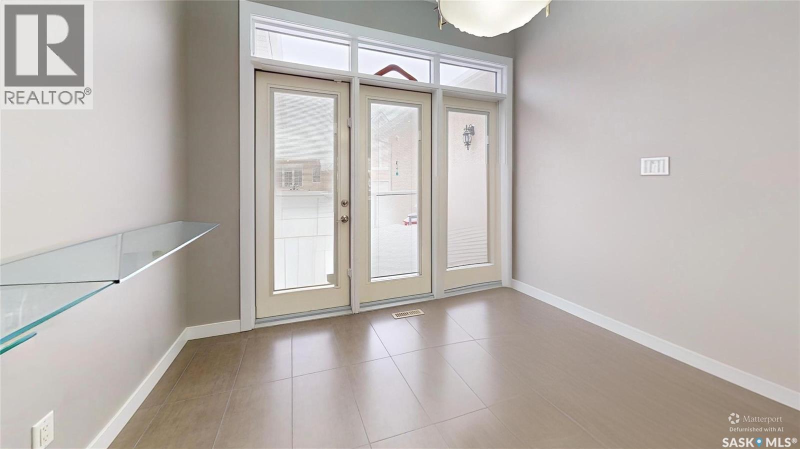 1646 Badham Boulevard, Regina, Saskatchewan  S4P 0J7 - Photo 47 - SK025911