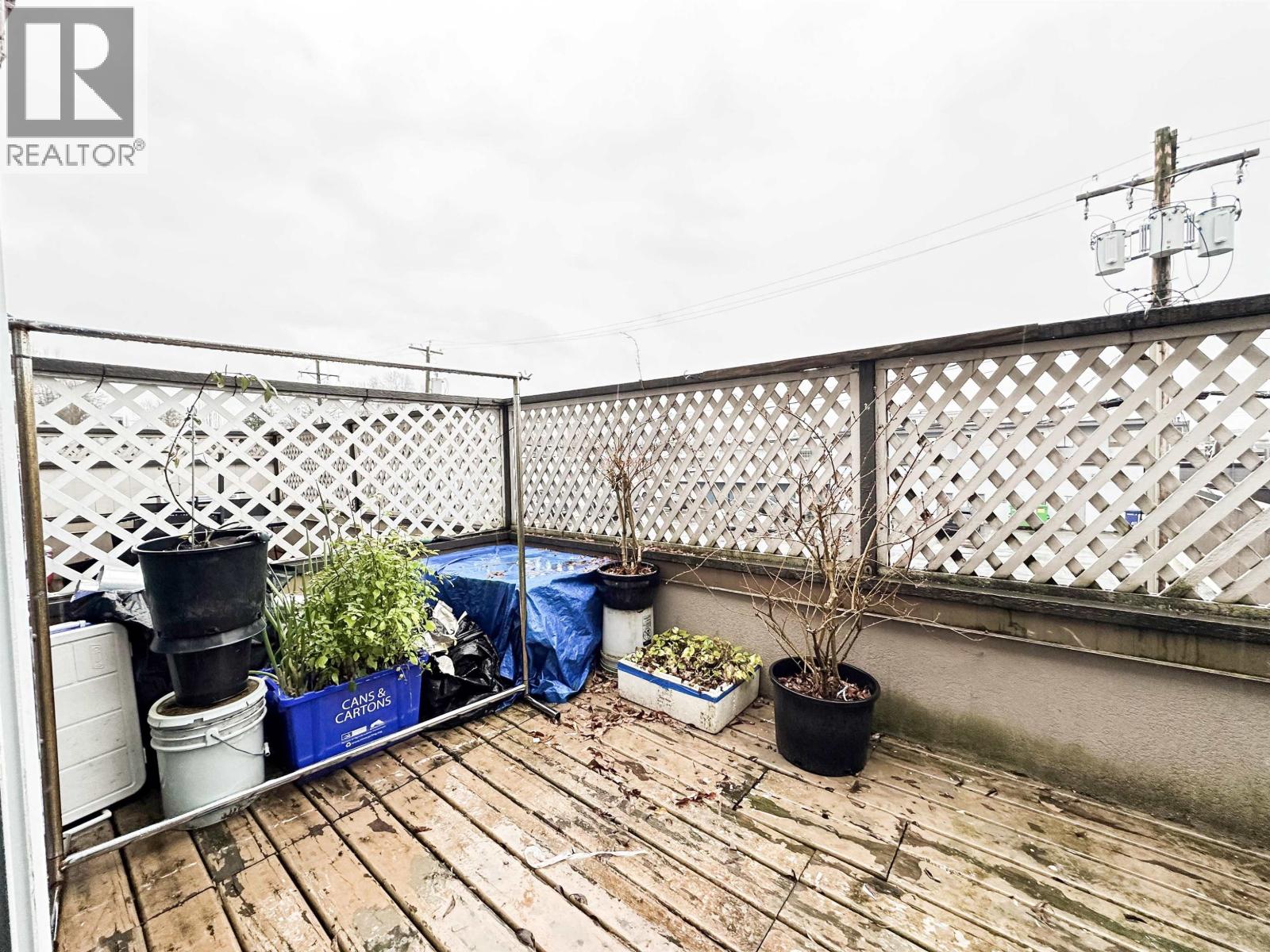 211 22356 Mcintosh Avenue, Maple Ridge, British Columbia  V2X 3C1 - Photo 17 - R3069958