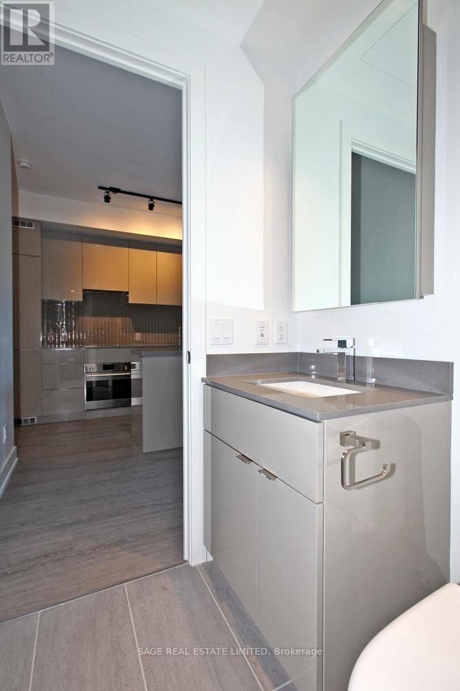 1116 - 7 Grenville Street, Toronto, Ontario  M4Y 0E9 - Photo 12 - C12652356