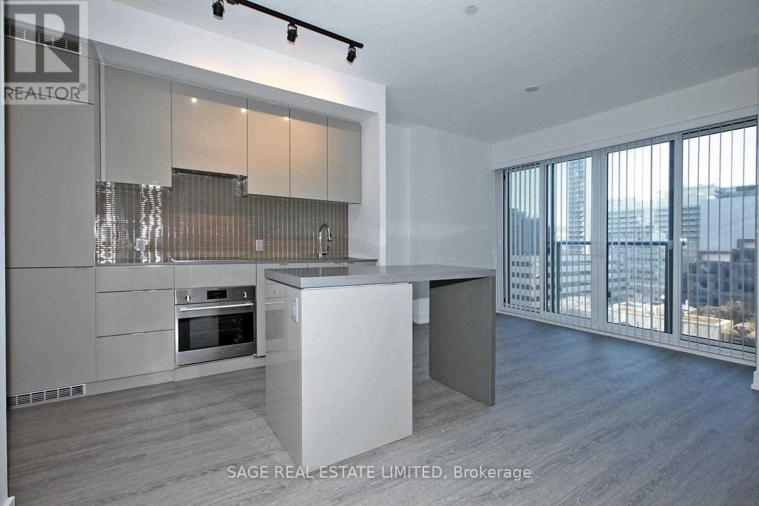 1116 - 7 Grenville Street, Toronto, Ontario  M4Y 0E9 - Photo 7 - C12652356