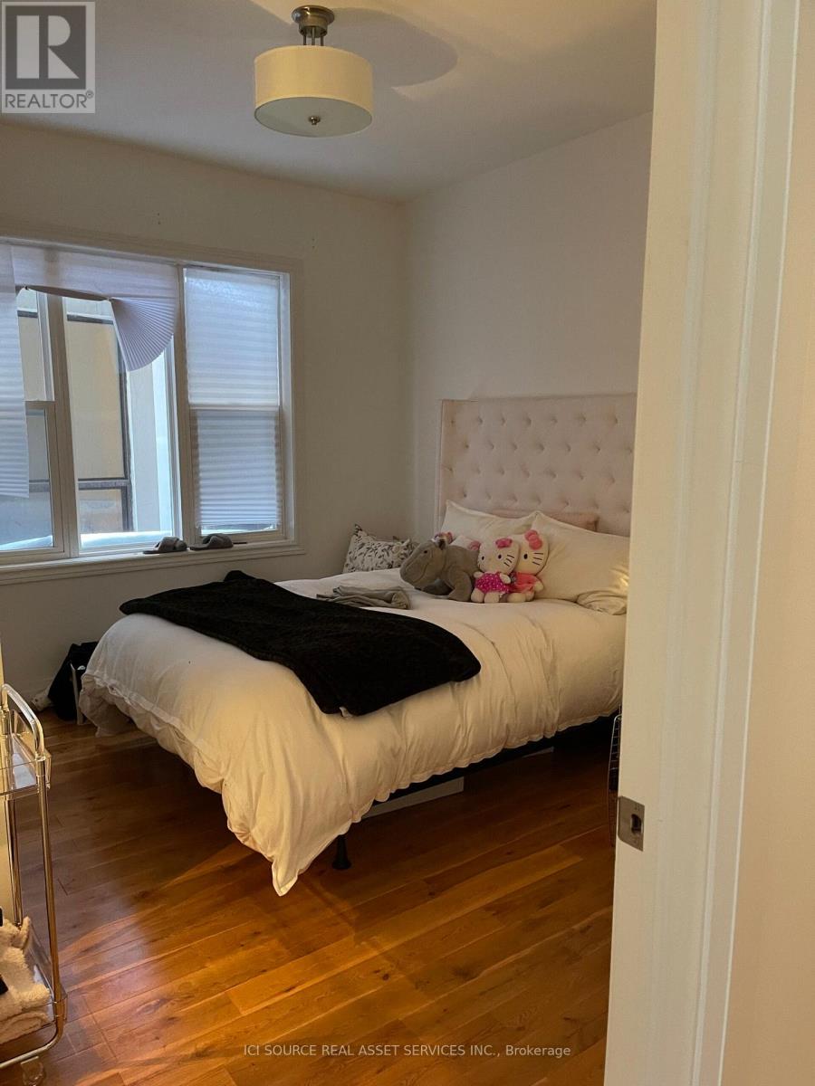 1 - 689 Euclid Avenue, Toronto, Ontario  M6G 2T8 - Photo 6 - C12652368