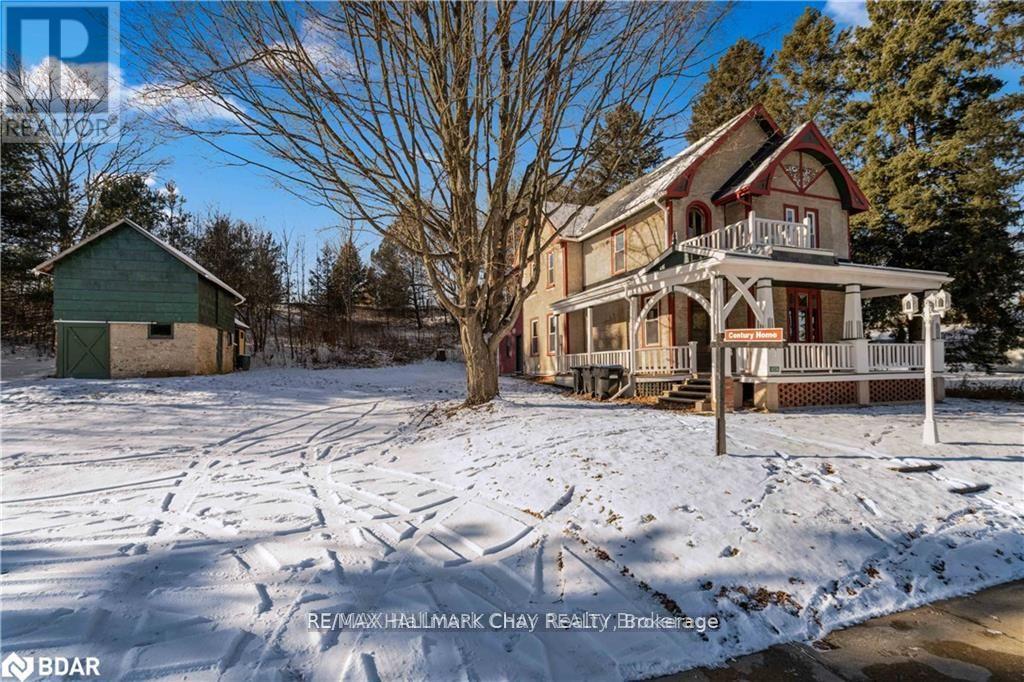 4514 PENETANGUISHENE ROAD, Springwater, Ontario