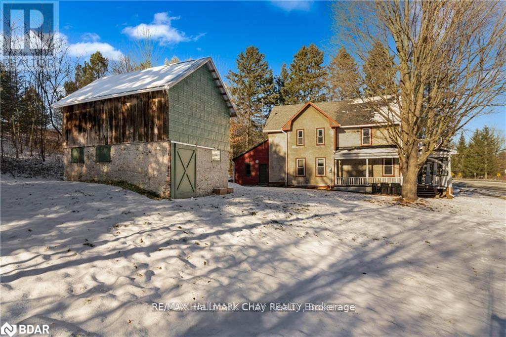 4514 Penetanguishene Road, Springwater, Ontario  L0L 1V0 - Photo 28 - S12652362