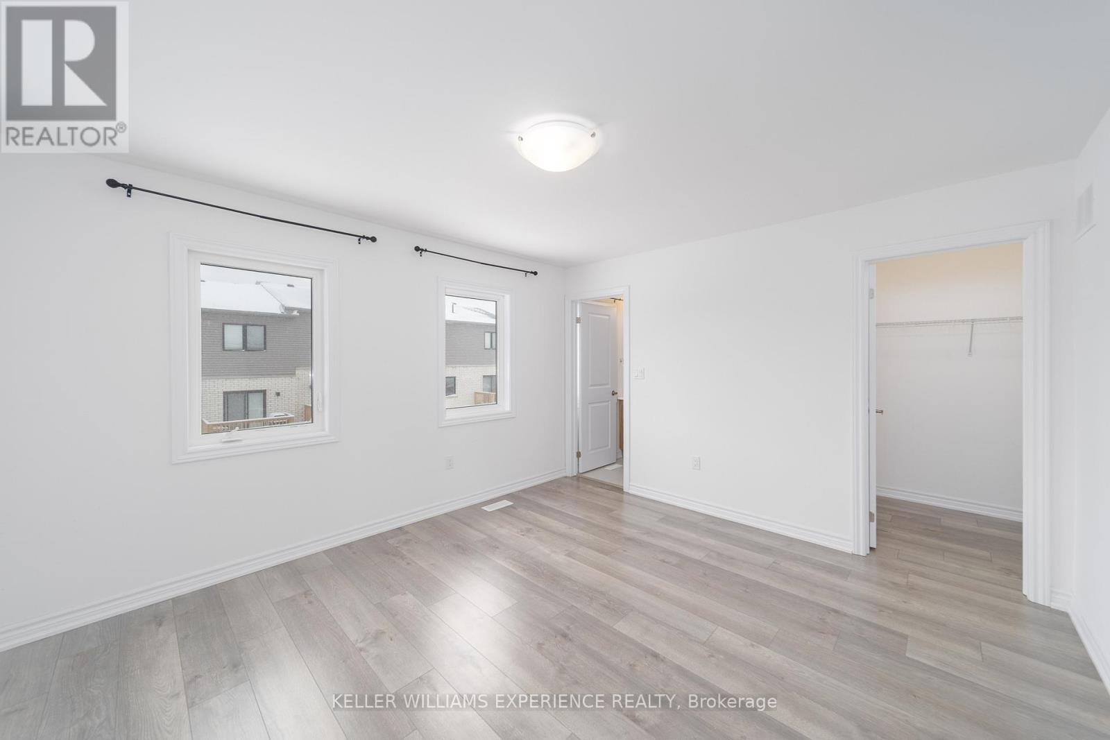 8 Wagon Lane, Barrie, Ontario  L9J 0V1 - Photo 13 - S12652384