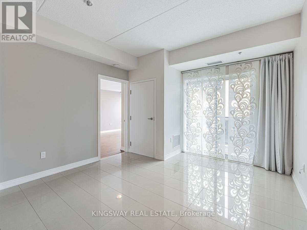 401 - 1421 Costigan Road, Milton, Ontario  L9T 2N4 - Photo 14 - W12652364