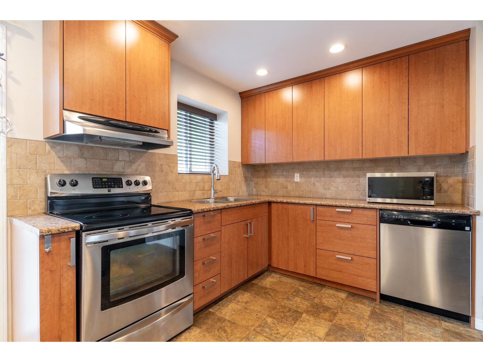 11735 74 Avenue, Delta, British Columbia  V4C 1E6 - Photo 11 - R3067321