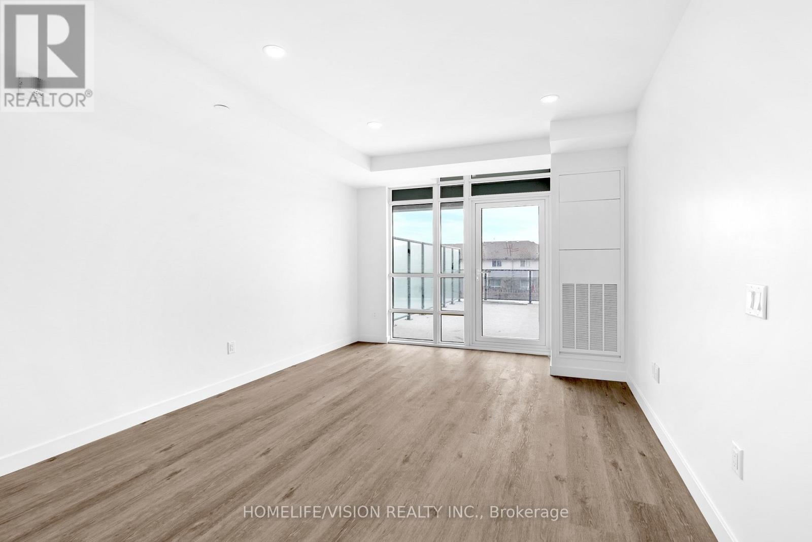 202 - 461 Green Road, Hamilton, Ontario  L8E 5B4 - Photo 11 - X12652344