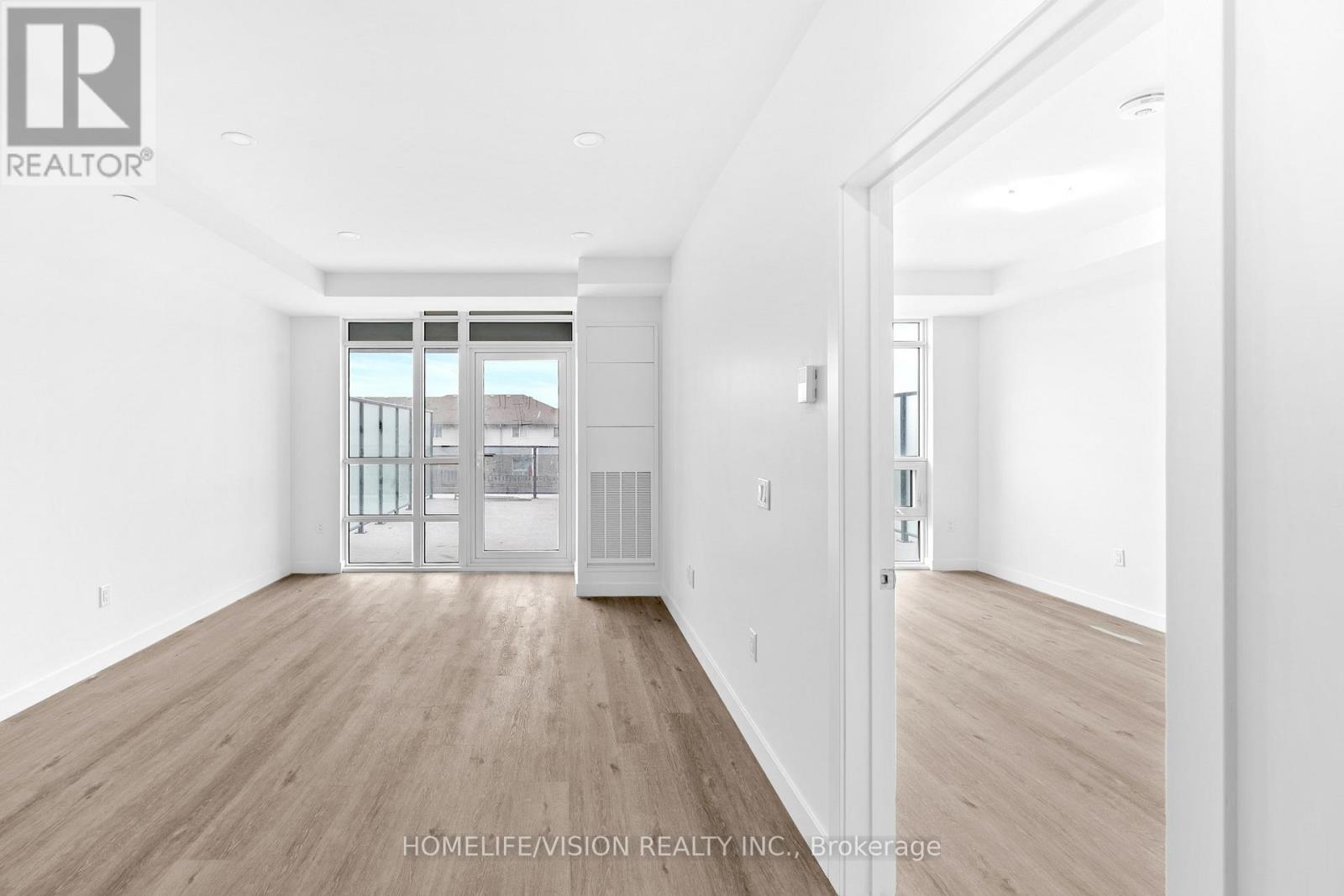 202 - 461 Green Road, Hamilton, Ontario  L8E 5B4 - Photo 17 - X12652344