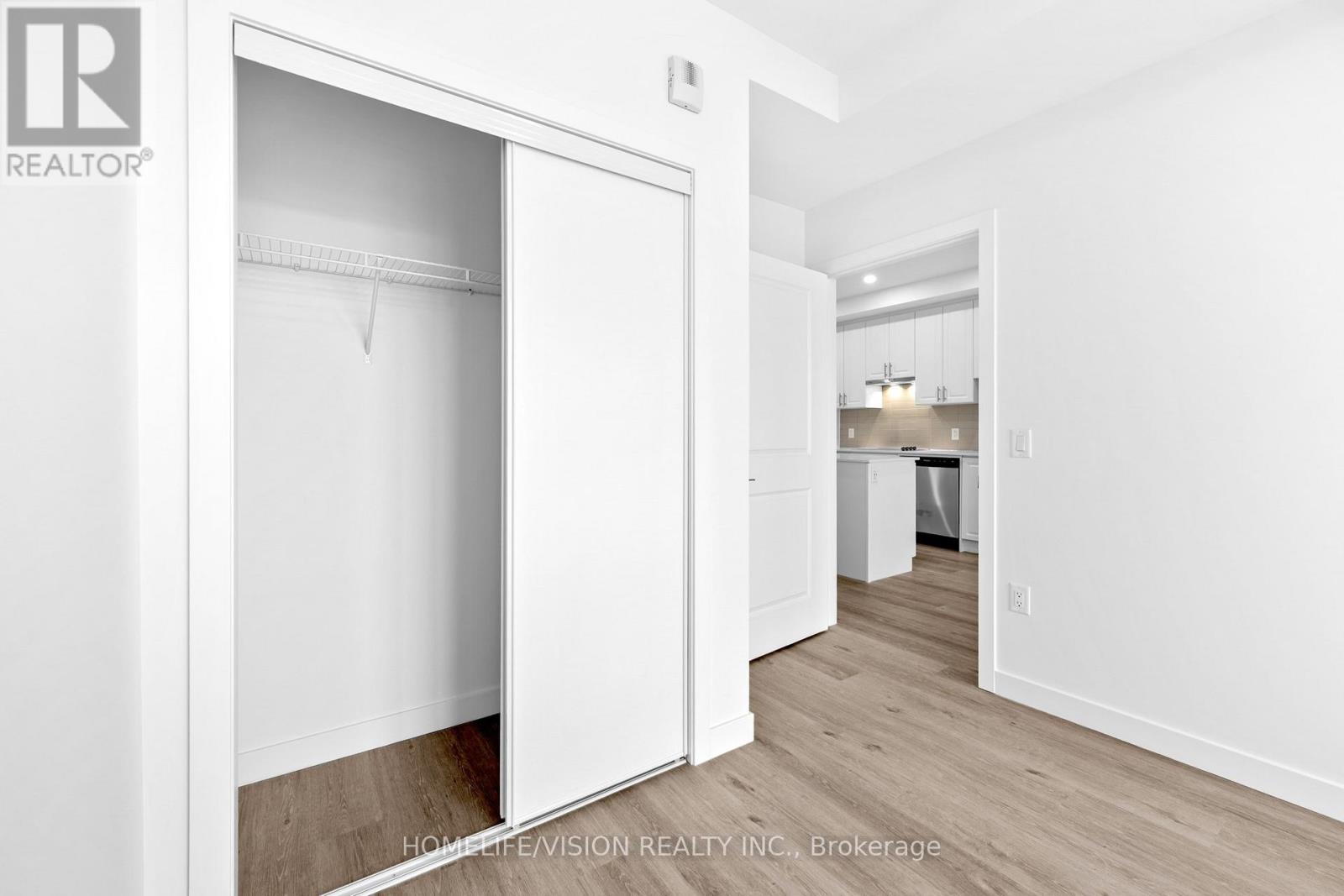 202 - 461 Green Road, Hamilton, Ontario  L8E 5B4 - Photo 18 - X12652344