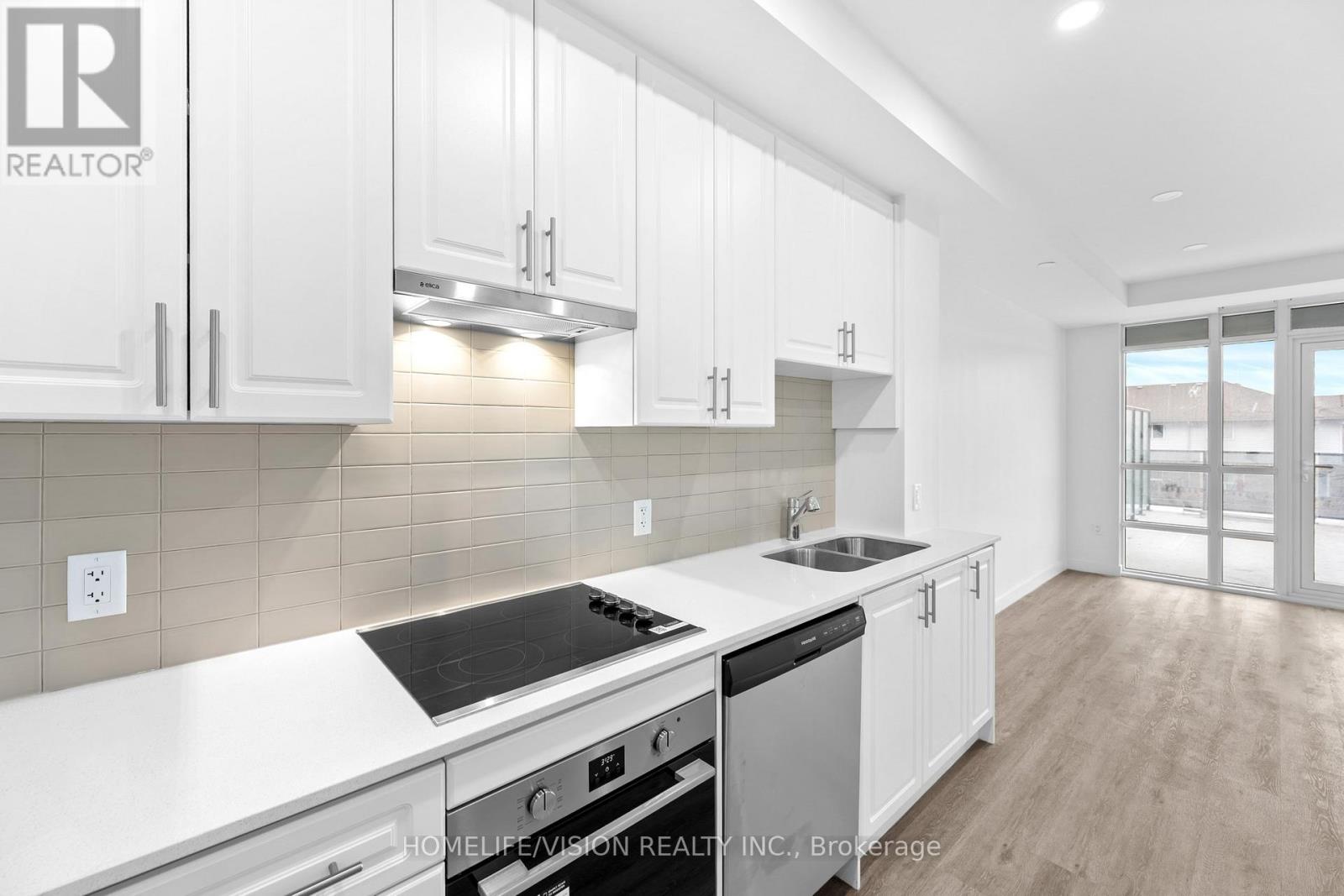 202 - 461 Green Road, Hamilton, Ontario  L8E 5B4 - Photo 6 - X12652344