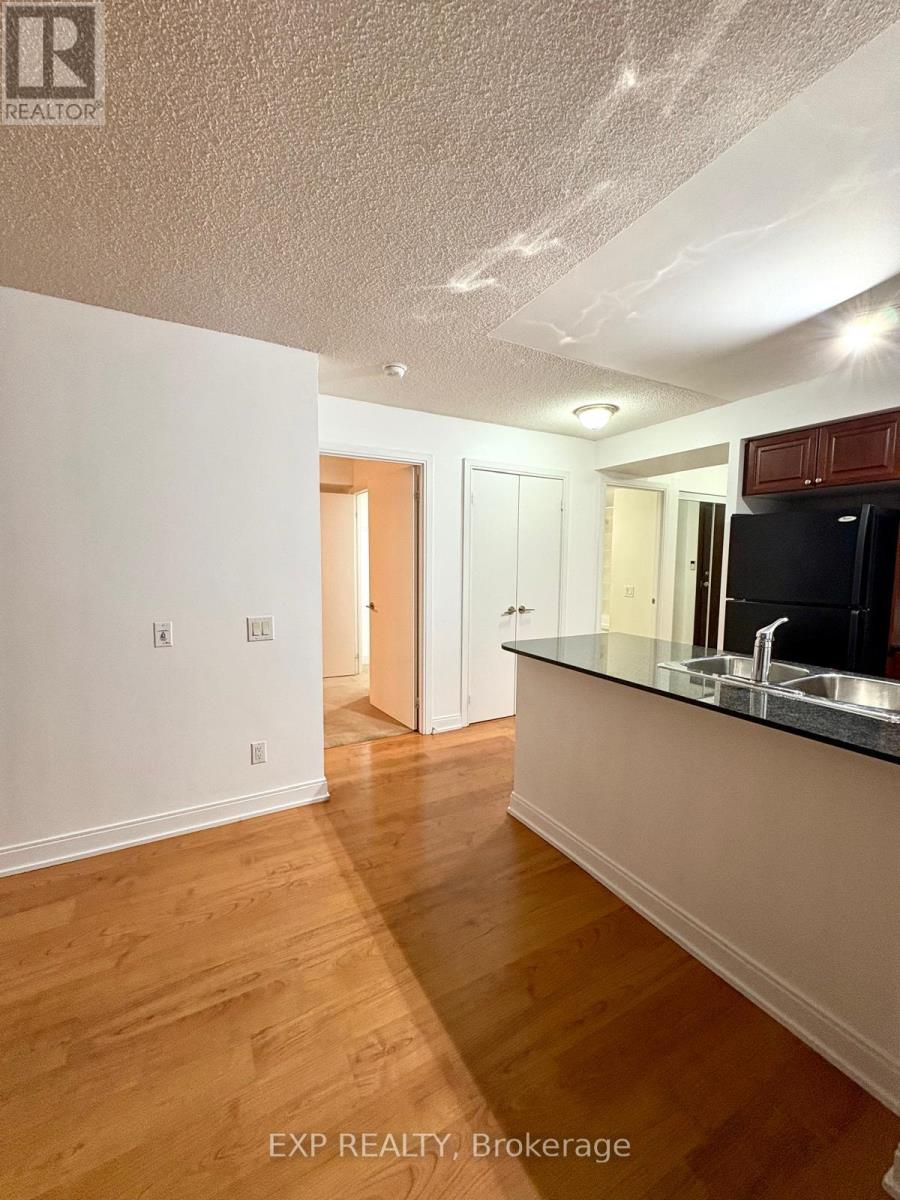 732 - 35 Viking Lane, Toronto, Ontario  M9B 0A2 - Photo 10 - W12606958