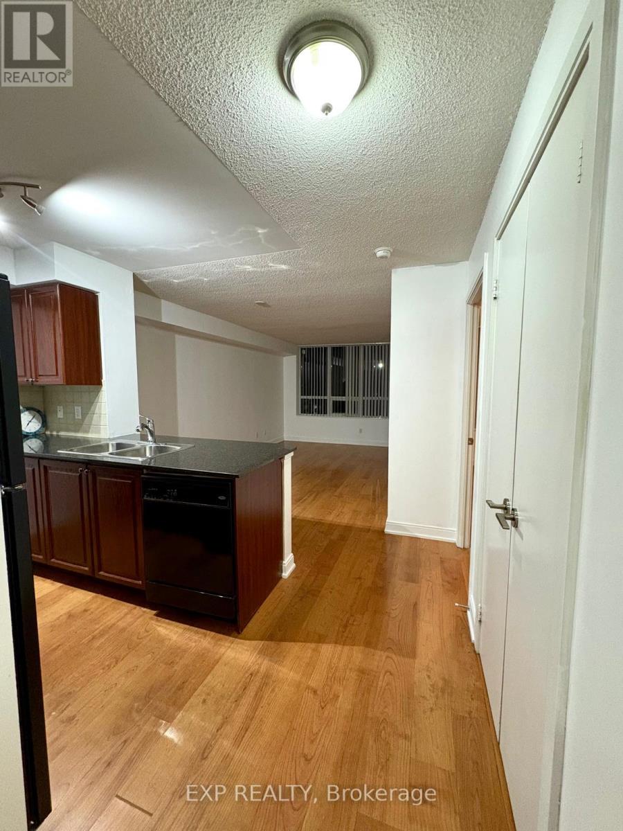 732 - 35 Viking Lane, Toronto, Ontario  M9B 0A2 - Photo 8 - W12606958