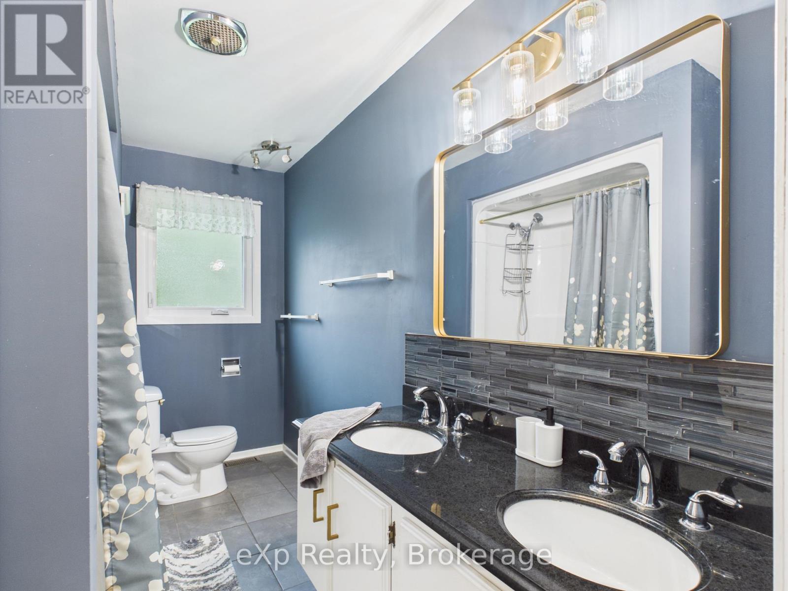 32 Centennial Street, Arran-Elderslie, Ontario  N0G 1L0 - Photo 15 - X12652398