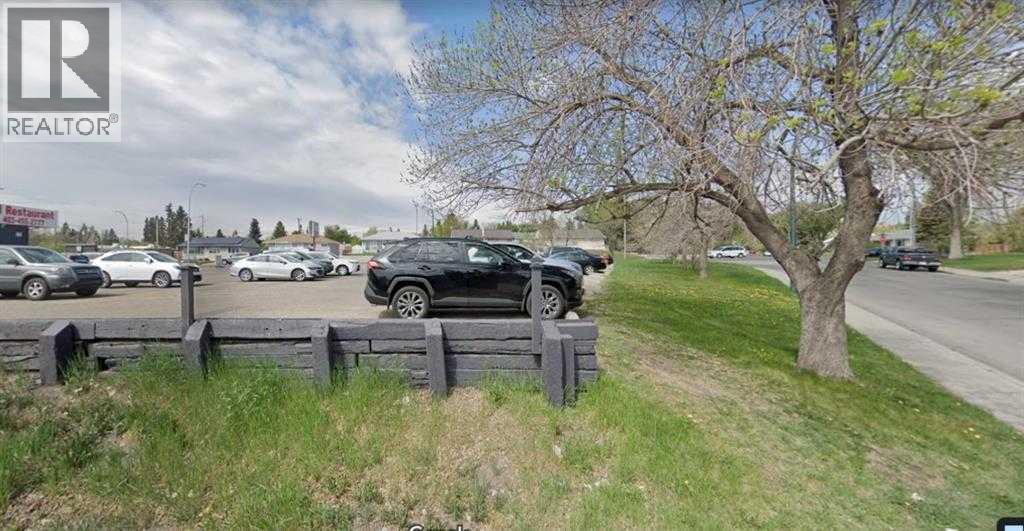 5024 Centre Street Ne, Calgary, Alberta  T2K 0S8 - Photo 3 - A2234621