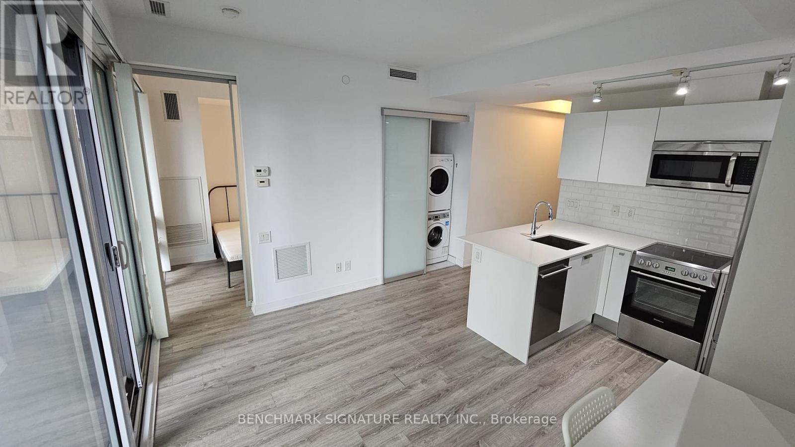 1005 - 42 Charles Street E, Toronto, Ontario  M4Y 0B7 - Photo 11 - C12652416