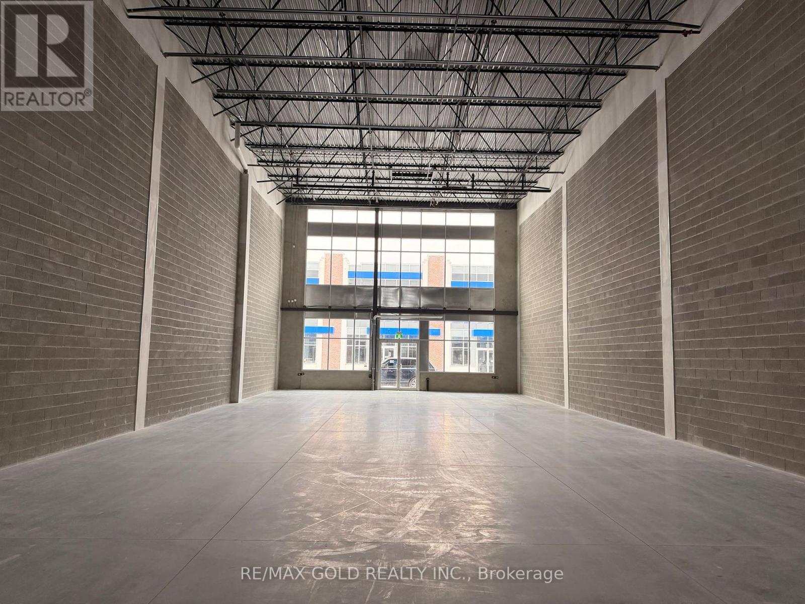 E7 - 20 Tasker Road, Brampton, Ontario  L0L 0L0 - Photo 2 - W12652228