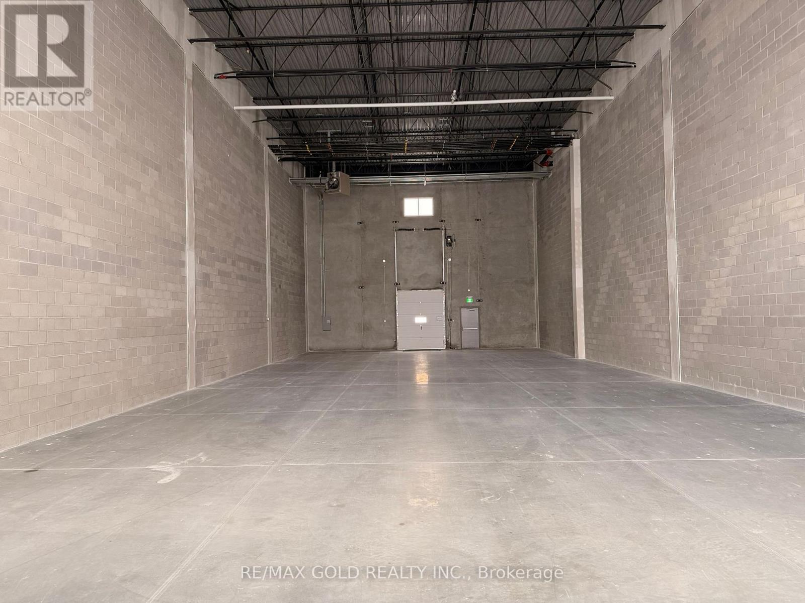 E7 - 20 Tasker Road, Brampton, Ontario  L0L 0L0 - Photo 3 - W12652228