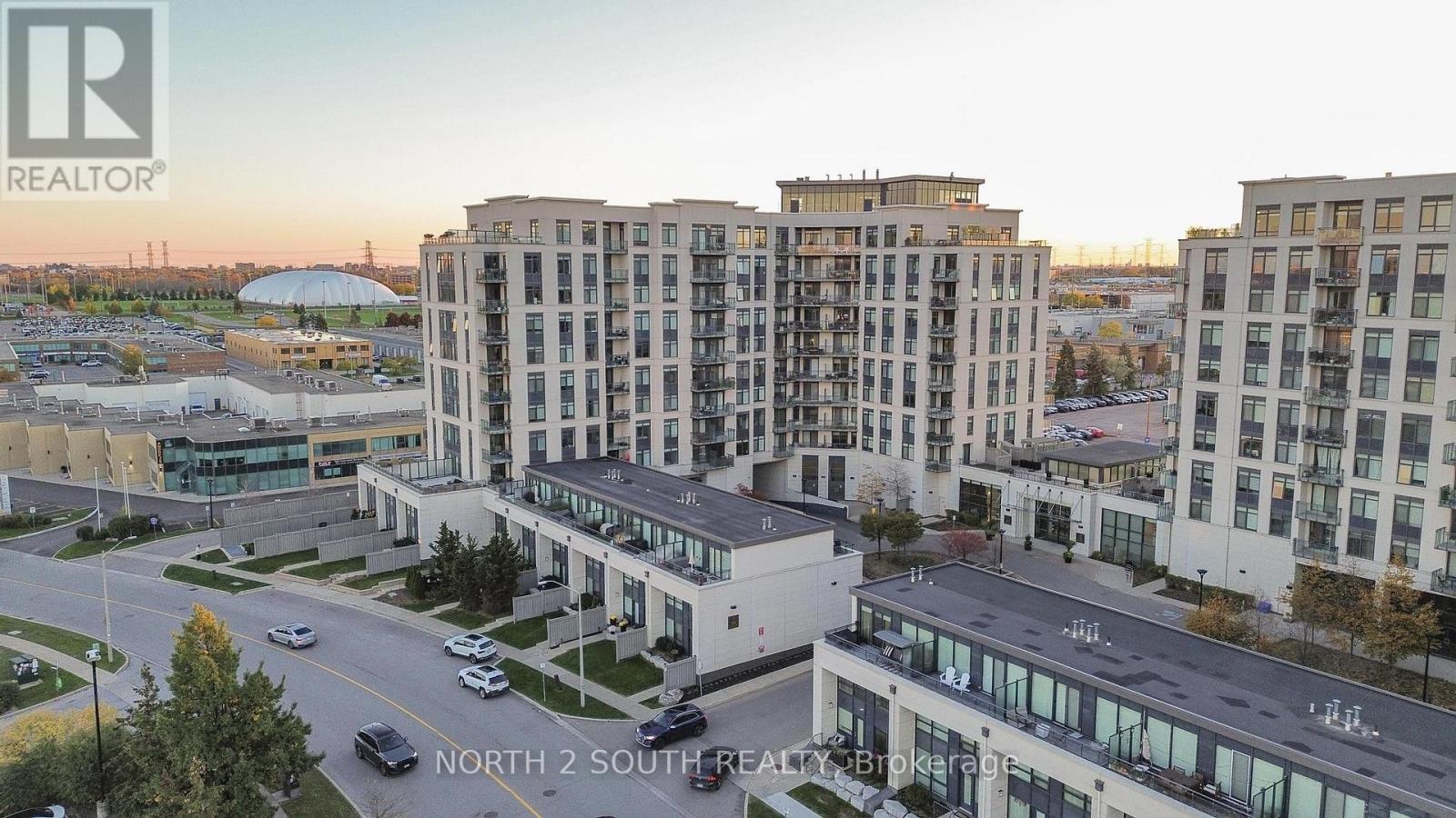 807 - 24 Woodstream Boulevard, Vaughan, Ontario  L4L 8C4 - Photo 2 - N12652400