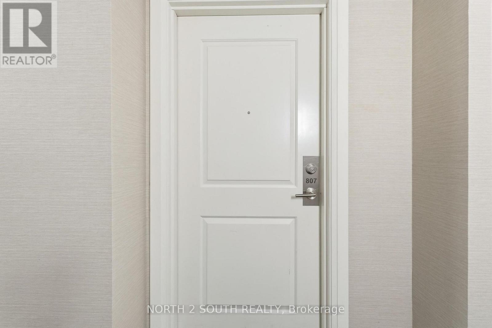 807 - 24 Woodstream Boulevard, Vaughan, Ontario  L4L 8C4 - Photo 3 - N12652400