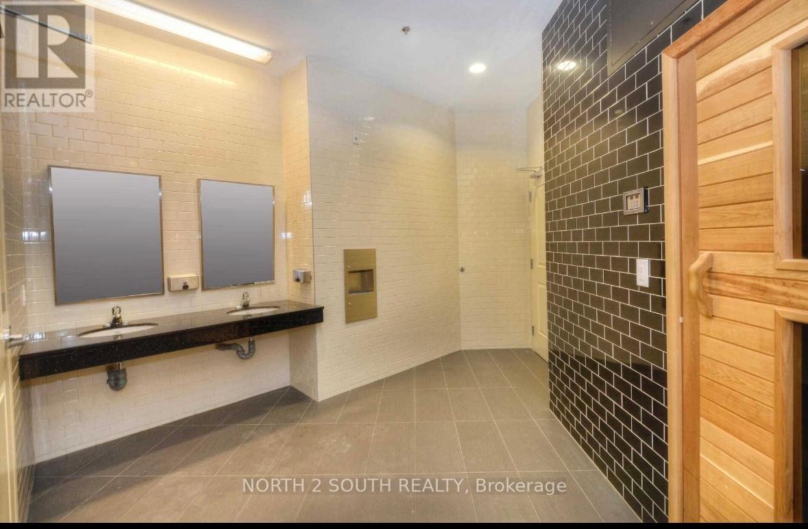 807 - 24 Woodstream Boulevard, Vaughan, Ontario  L4L 8C4 - Photo 30 - N12652400