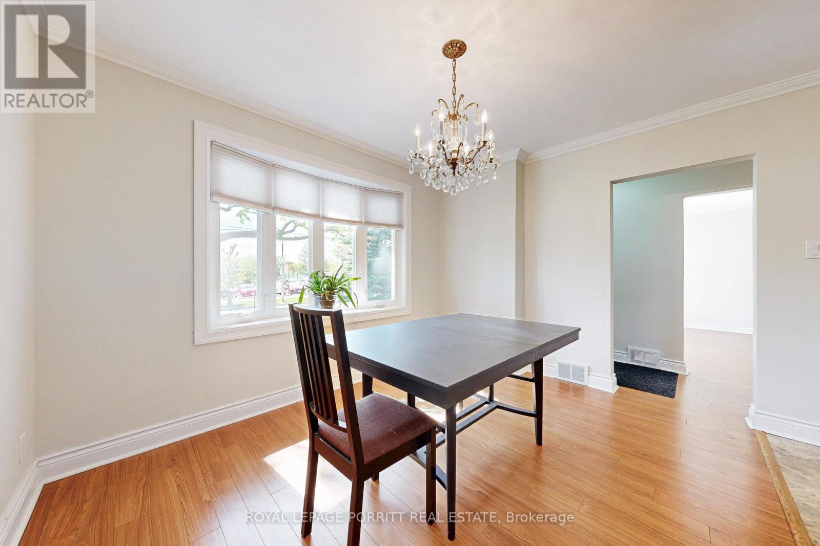 3 Orianna Drive, Toronto, Ontario  M8W 4M8 - Photo 3 - W12652410